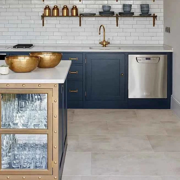 Buscot Limestone Etched Finish, two size, from £94.50/ M2