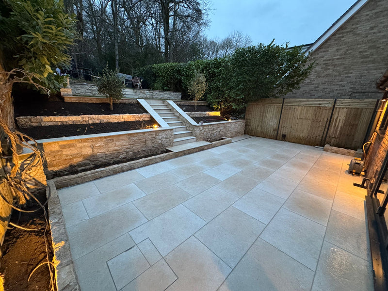 Dorset Cream Garden Wall