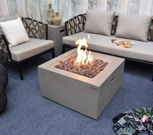 Ridgefield Fire Pit, Glass-ﬁbre reinforced concrete construction - Blackman Rowe