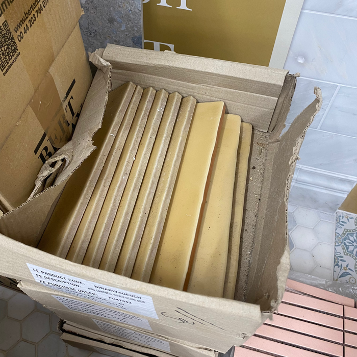 Nina Campbell Rivage, Ochre - Clearance (1.61 m2 total available)