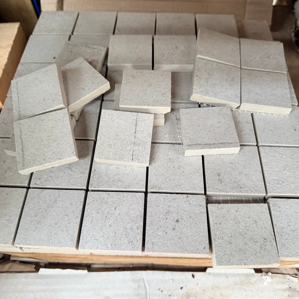 Blackman Rowe Alfresco White Mosaic- Job Lot - 10 sheets - 0.9m2