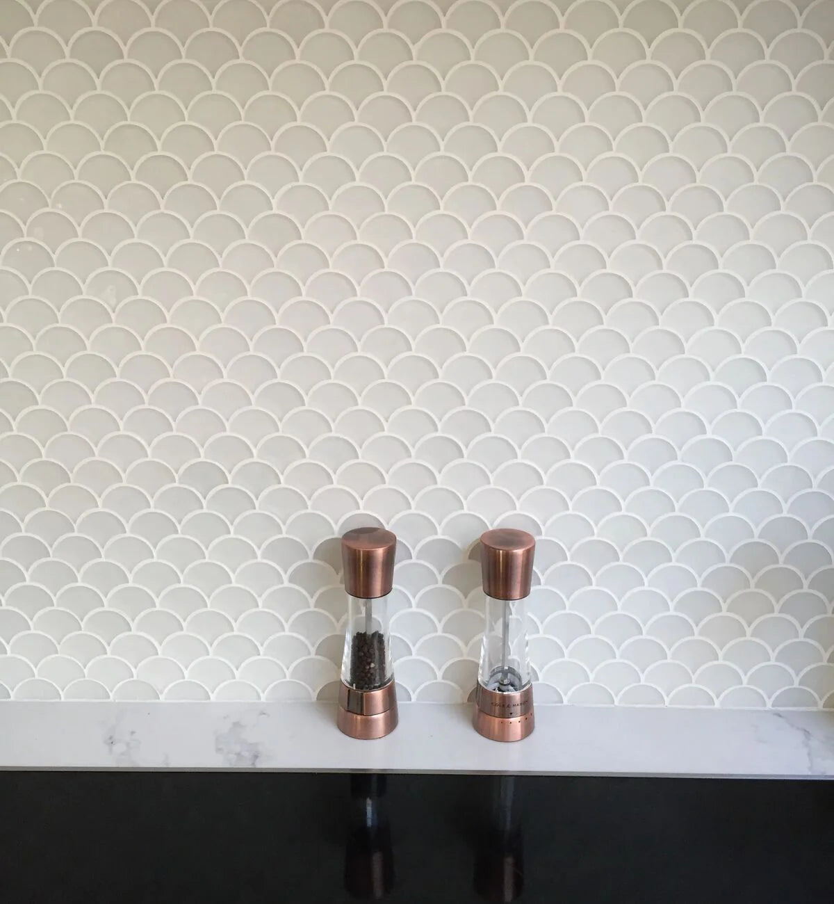 Nordic Glass Tromso Snow White Mosaic Sample