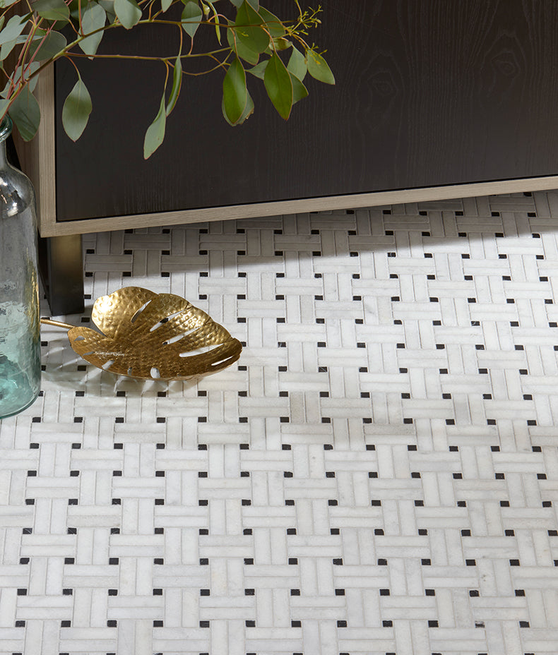 Long Island Marble Honed Finish Wicker Mosaic 28.6cm Sample