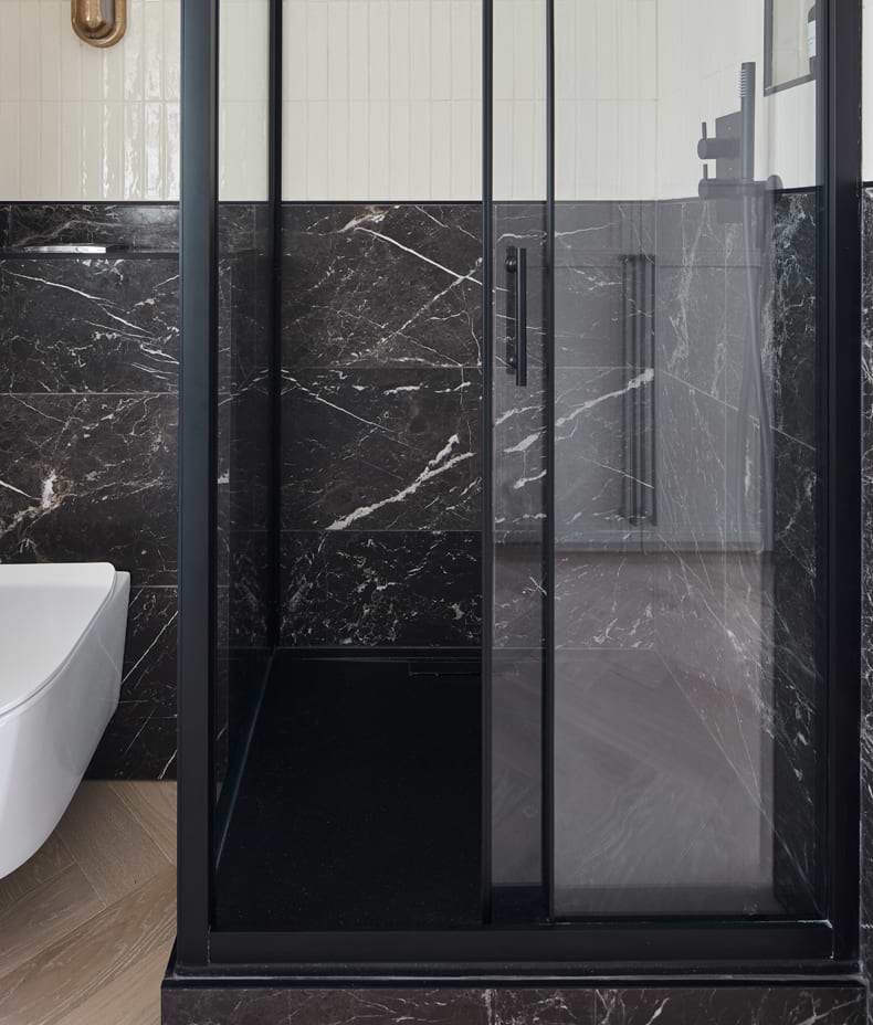 Avant Garde Marble Honed Finish 61cm