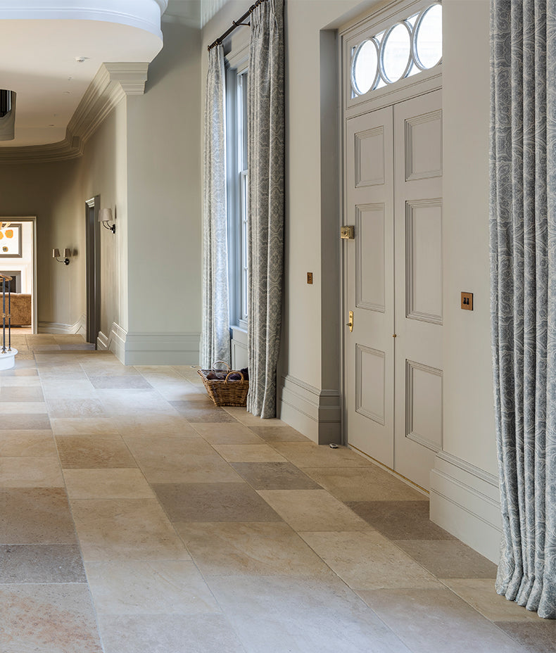 Cote Bourgogne Limestone Seasoned Finish 35/42/51xRandom Sample