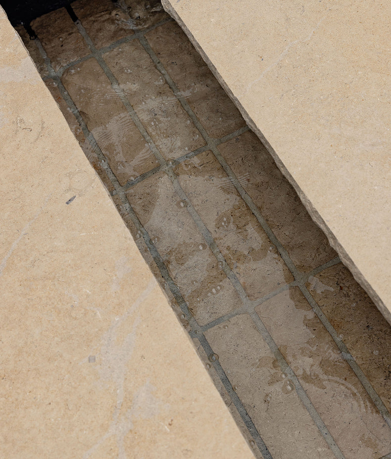 Buscot Limestone Tumbled & Etched Cropped Coping 40x100cm Sample