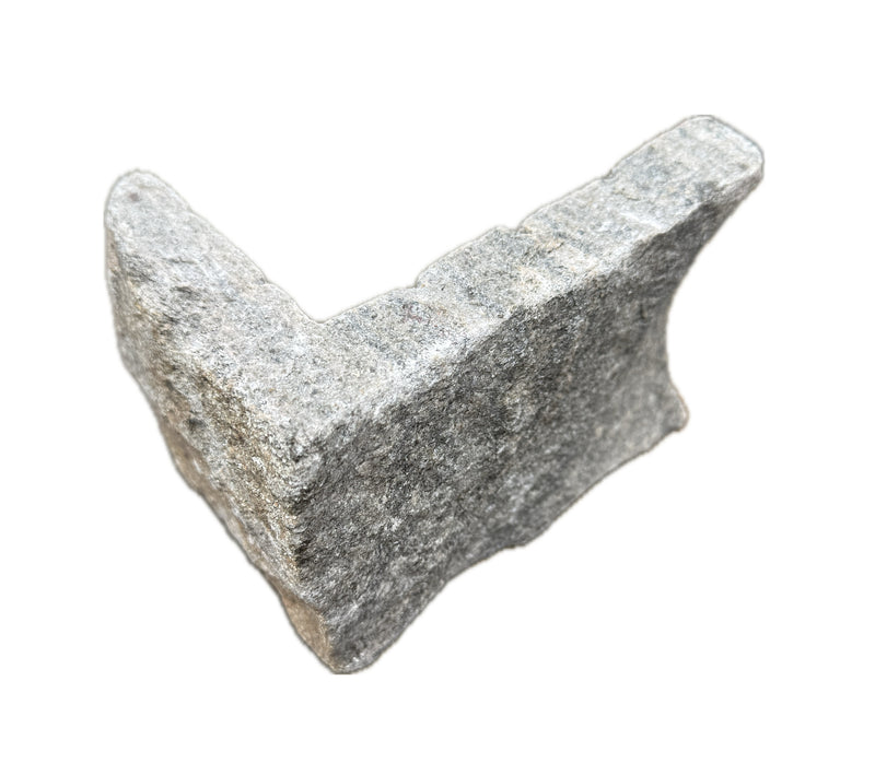 Nordic Stone Slips Corner