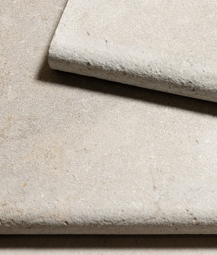 Kimmeridge Limestone Etched Bullnose Coping 40cm