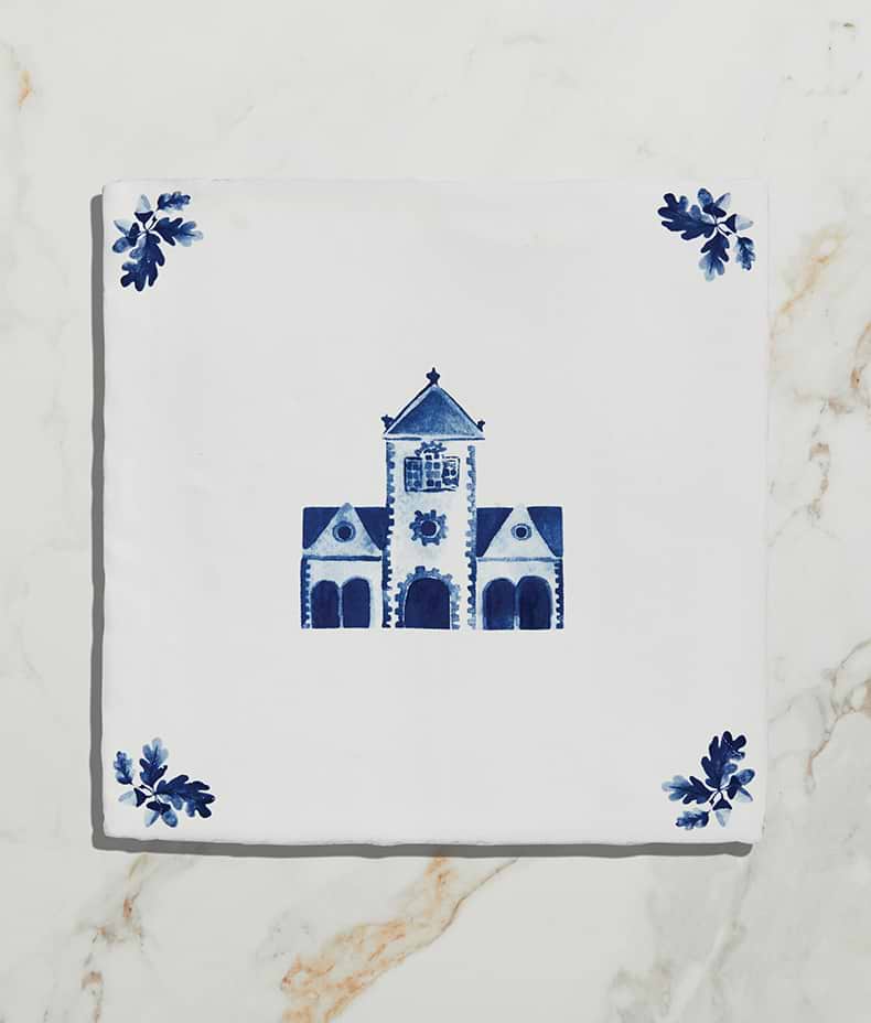 Dyrham Dairy Ceramic Decor 13cm Sample