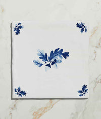 Dyrham Dairy Ceramic Oak Leaf Corner 13cm Sample