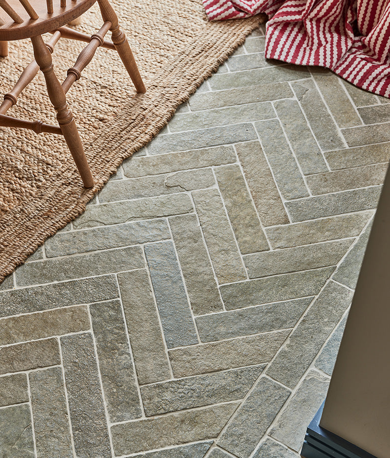 Trusloe Limestone Parquet Seasoned 7cm