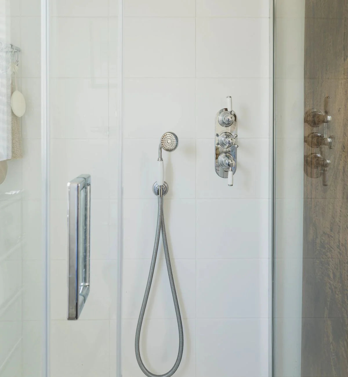 Fired Earth Bilbao White Gloss Tile