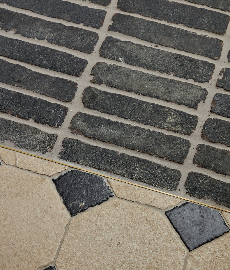 Flanders Charcoal Tumbled Clay Pavers 5.0x20.4cm