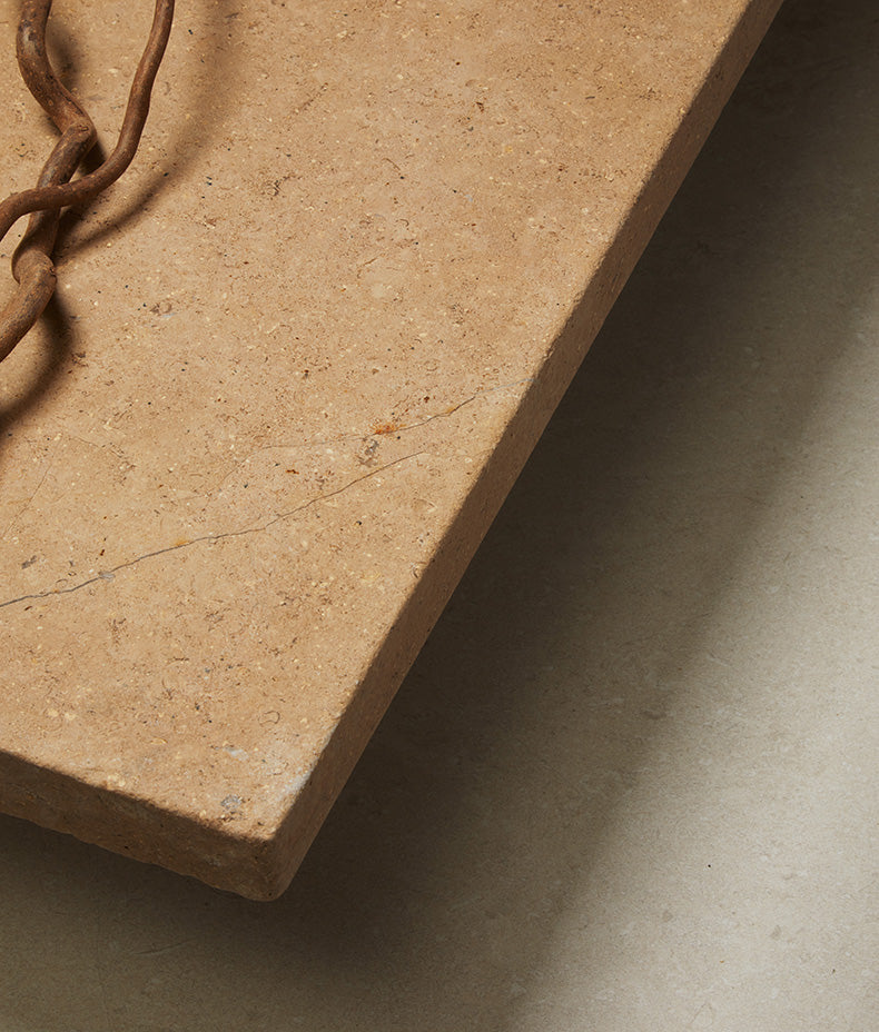 Wychwood Limestone Tumbled & Etched Double Pencil Coping 40cm