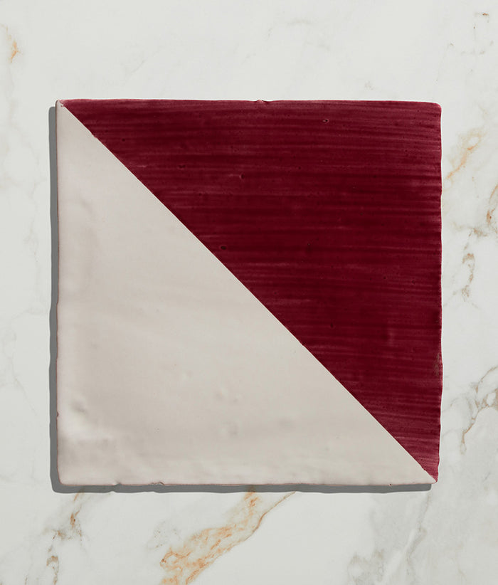 STUDIO Jamboree Handpainted Ceramic Raspberry Tri 13x13cm