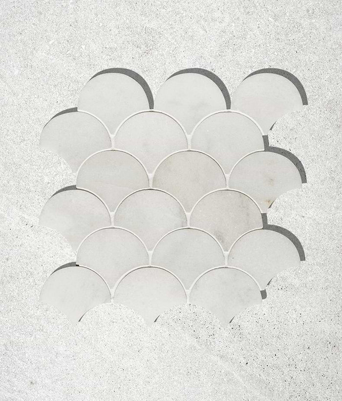 Long Island Marble Honed Finish Scallop 27cm