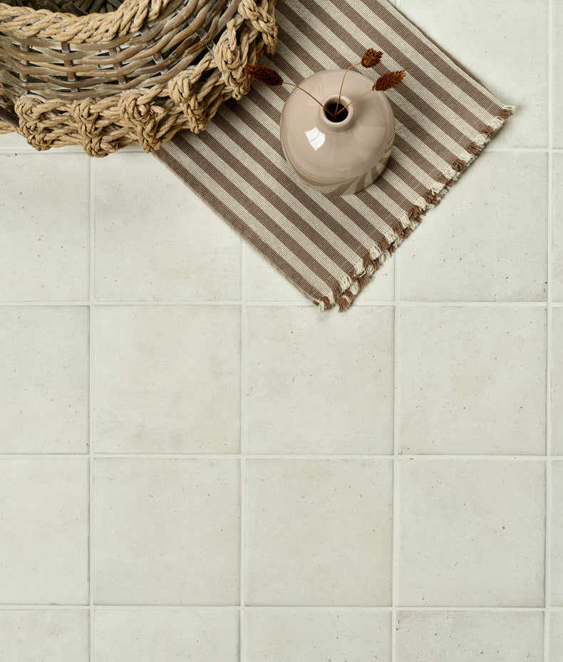 Menara White Porcelain Matt 15x15cm