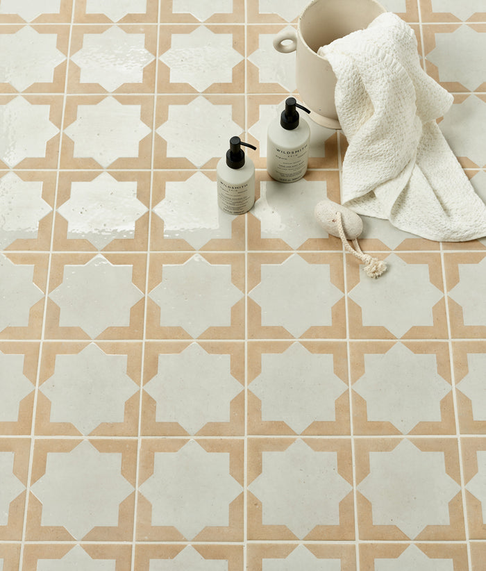 Menara White Star Porcelain 15x15cm Sample