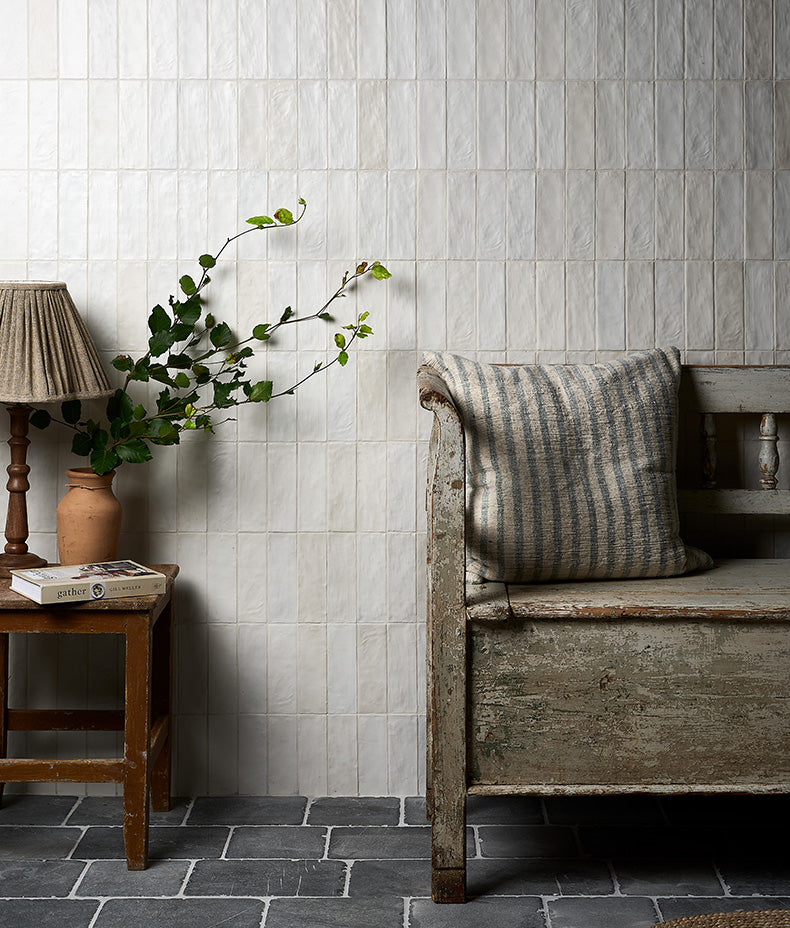 Oasis Veloute Ceramic White Matt 6.5x20cm Sample