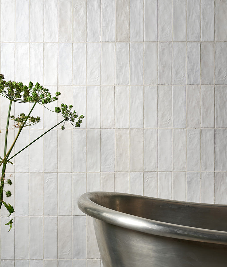 Oasis Veloute Ceramic White Matt 6.5x20cm Sample
