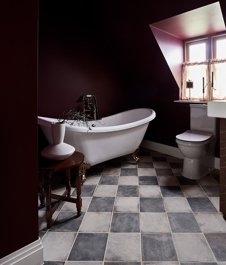 Osterley Porcelain Black Square 22.5cm
