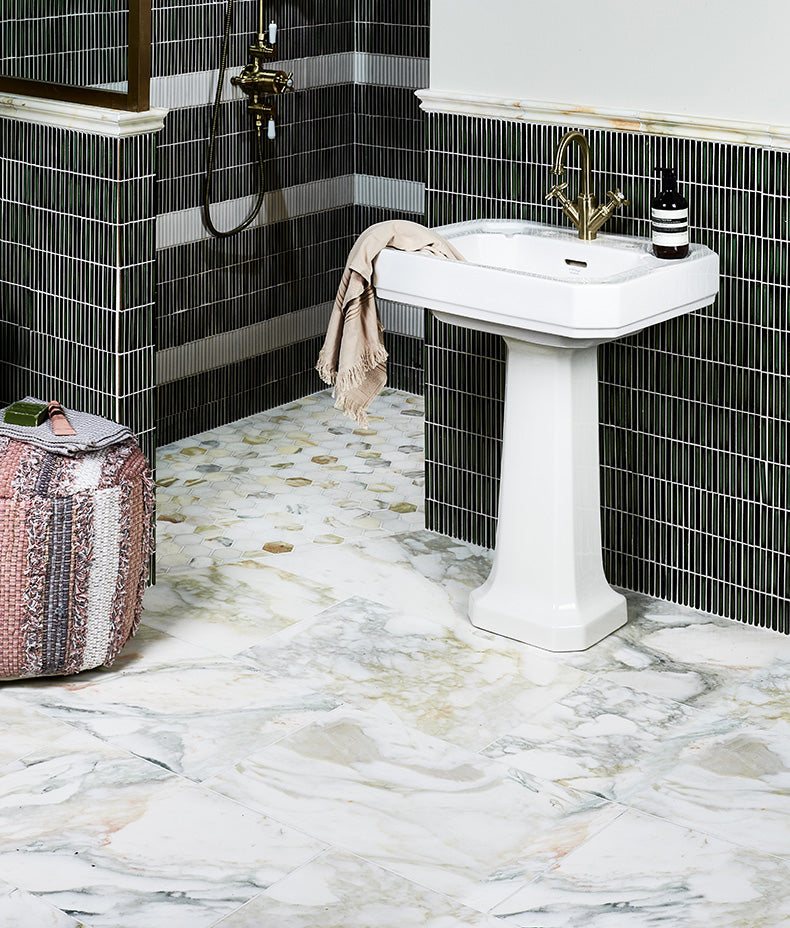 Palazzo Oro Honed Herringbone Mosaic Marble 31.5cm Sample