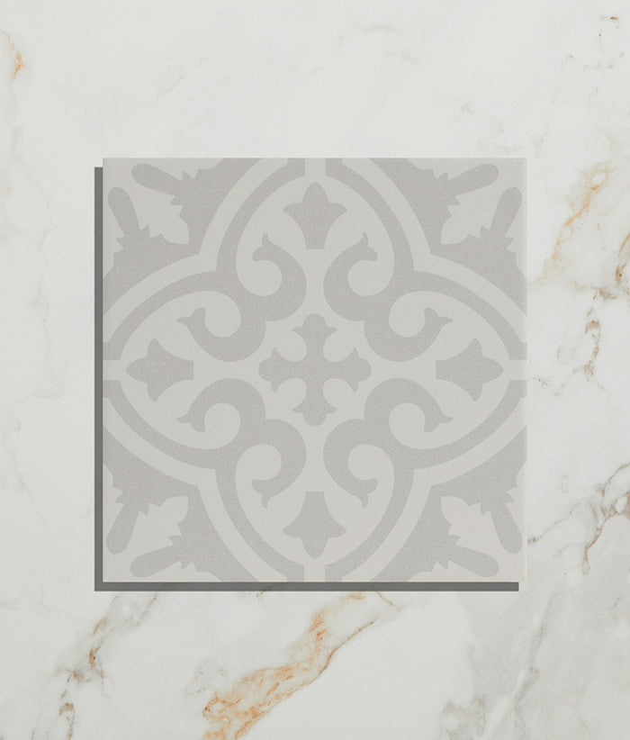 Parisian Chic Porcelain Angelina 20cm Sample