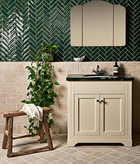 Petite Porcelain Gloss Green 5cm Sample