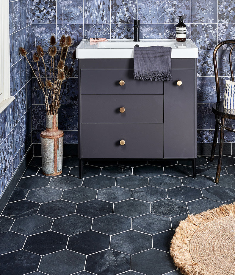 Metropolitan Slate Riven Finish Hexagon 21.5cm Sample