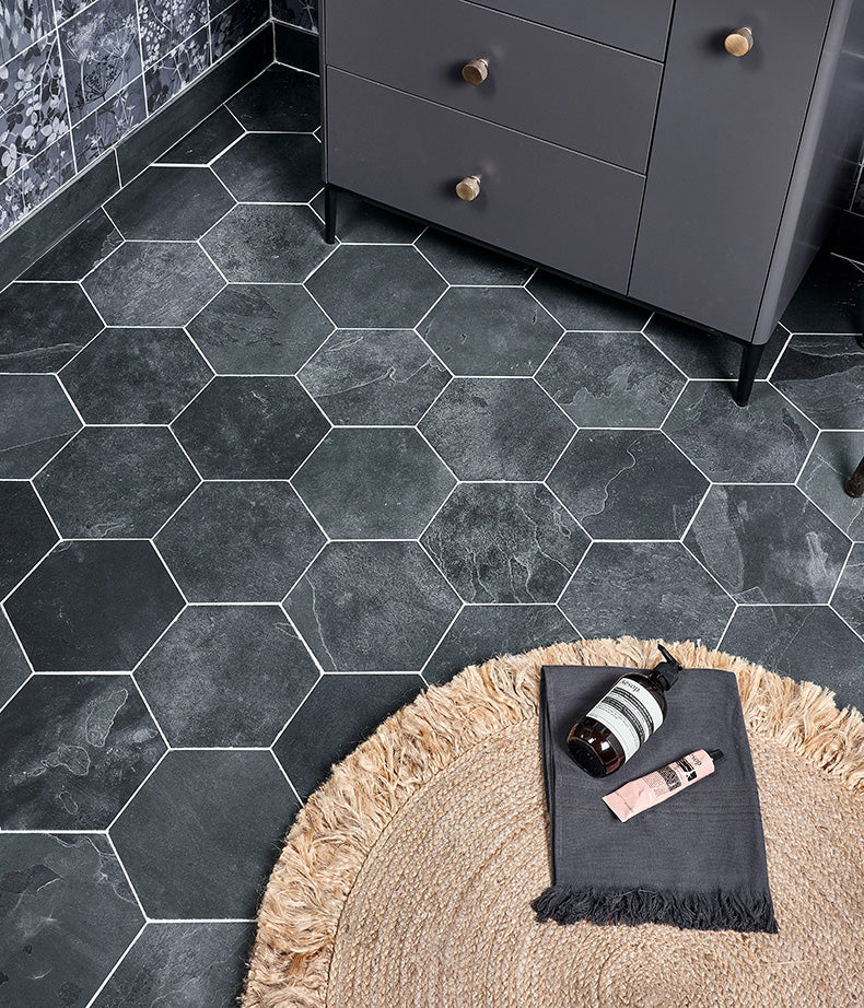Metropolitan Slate Riven Finish Hexagon 21.5cm Sample