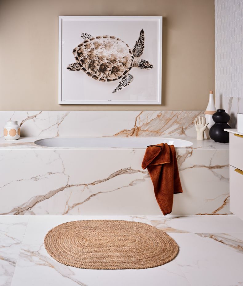 Sculpture Grande Porcelain Calacatta Maximus 100cm Sample