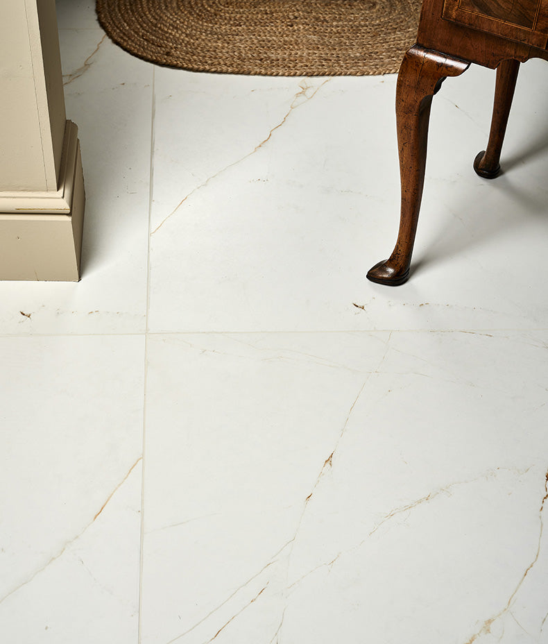Sculpture Grande Porcelain Oro 100cm Sample