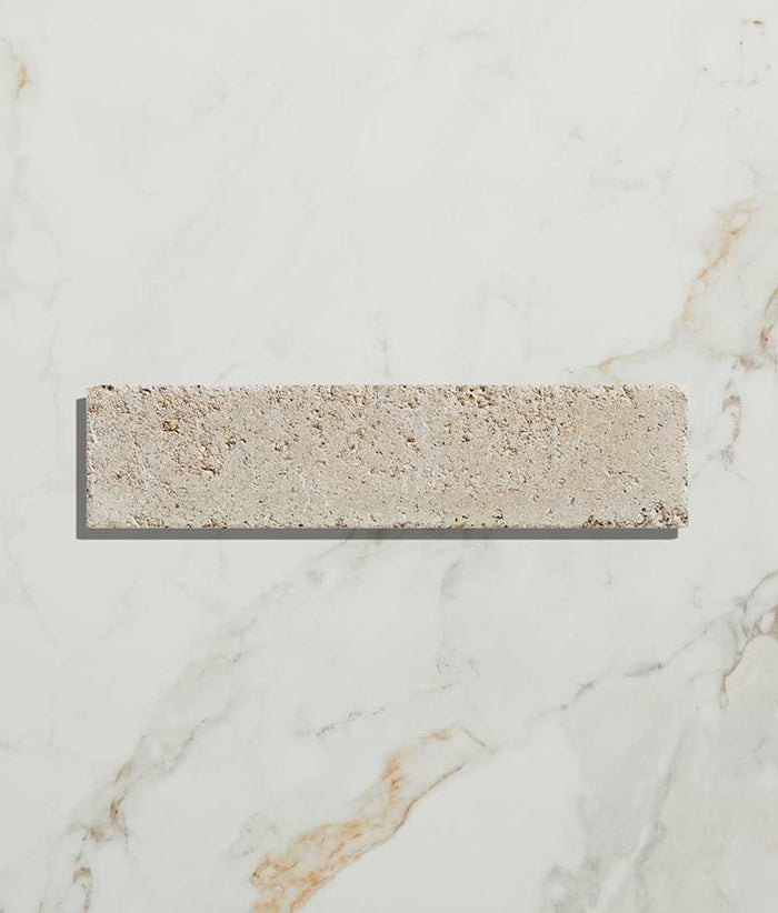 Reform Composite Stone Tumbled Bianco 6cm