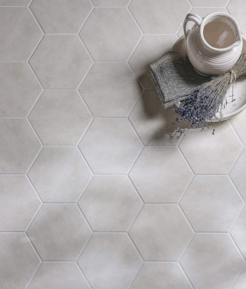 Shadow White Field Porcelain 21.5cm