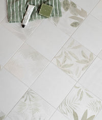 Signature Porcelain Mist 20cm Sample