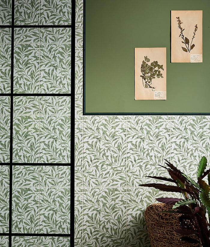Silk Screen Ceramic Willow Cottage Spring Leaf 33.3x55cm Sample