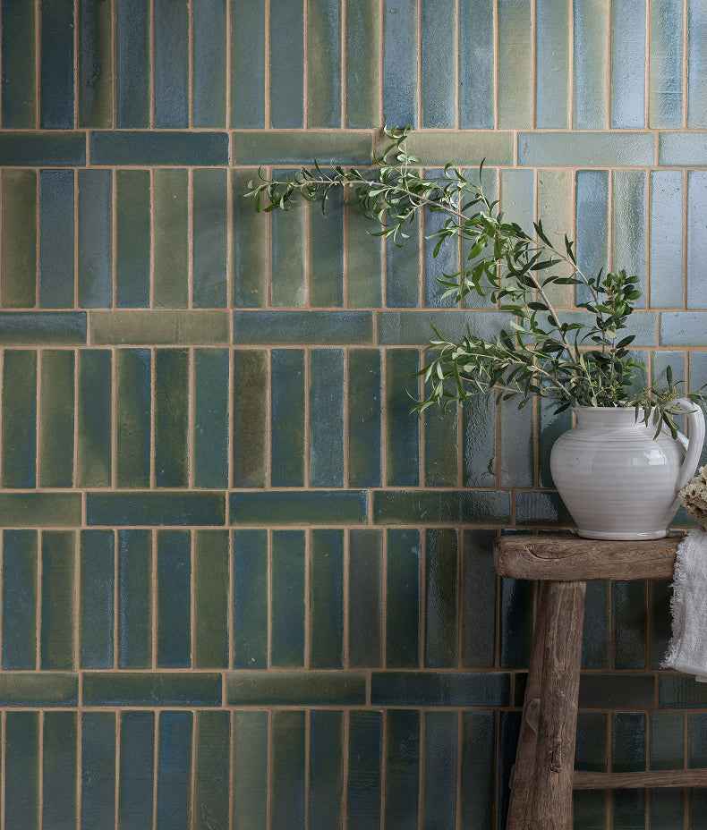 Stone Glaze Ceramic Winter Pond Gloss Brick 5x20cm Sample