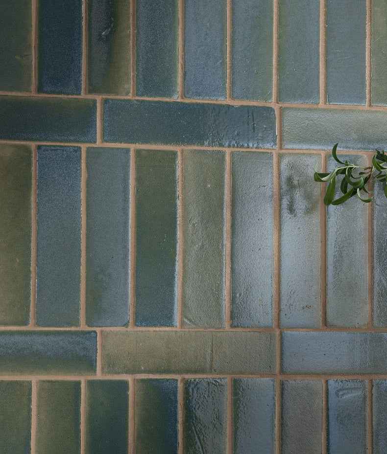 Stone Glaze Ceramic Winter Pond Gloss Brick 5x20cm Sample