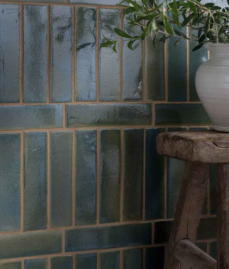 Stone Glaze Ceramic Winter Pond Gloss Brick 5x20cm Sample