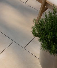 Trafalgar Sandstone Etched 60x90cm Sample