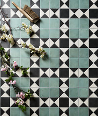 Victorian Style™ Porcelain Finchley Pattern Forest Green 28x28cm