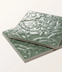 Victorian Style™ Wall Ceramic Hampton Court Vines Cabbage Green Gloss 15x15cm