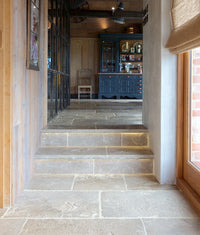 Vieux Bourgogne Limestone Ancient Finish 60xRandomcm Sample