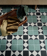 Victorian Style™ Porcelain Finchley Pattern Forest Green 28x28cm