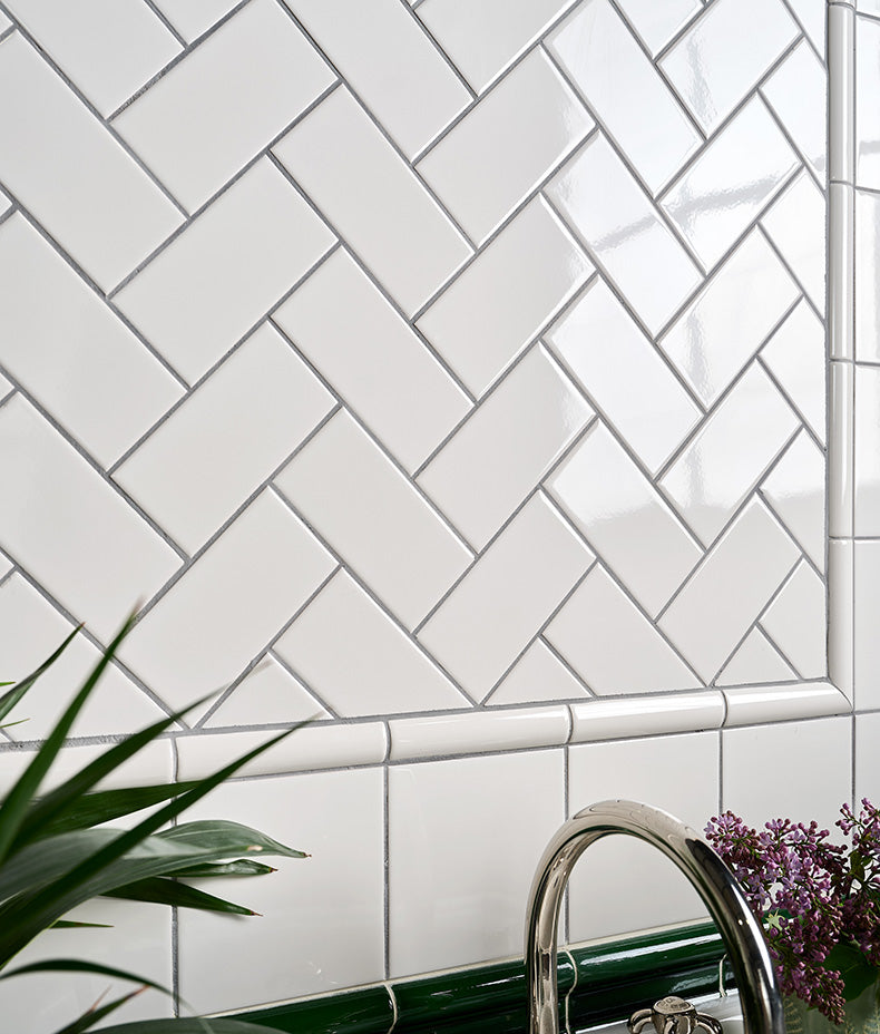 Victorian Style™ Wall Ceramic Antique White Simple Beading Crackle Glaze 3x15cm Sample