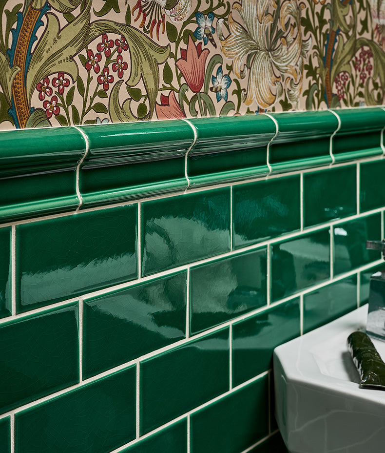 Victorian Style™ Wall Ceramic Emerald Green Dado Crackle Glaze 7.5x15cm Sample