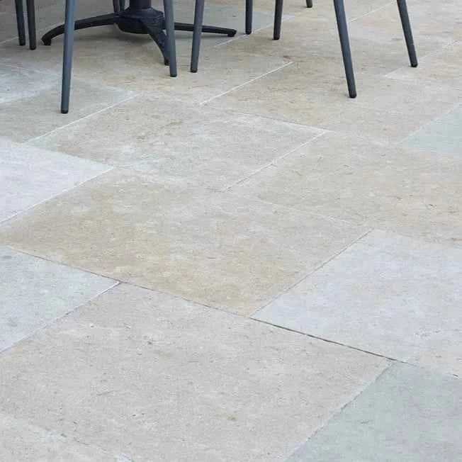 Wychwood Limestone Tumbled & Etched Finish, 60xRandom